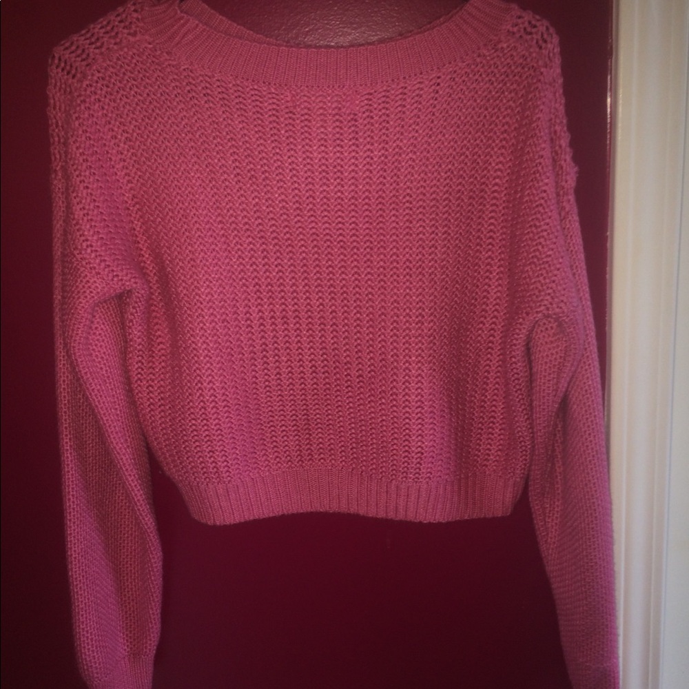 knitted cropped top